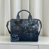 MJ2F4HTNL-YES　マーク ジェイコブス Marc Jacobs 2025年新作 ザ リップ リペア デニム ミディアム トートバッグ ショルダーバッグ レディース