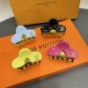 FJLV25001-99　ルイヴィトン LOUISVUITTON 2025年新作 ヘアピン ヘアクリップ 超可愛い