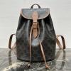 CE117902BKF-99　セリーヌ CELINE 2025年新作 ミディアム フォルコ バックパック メンズ リュックサック 大容量