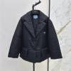 WTPD25010-XG　プラダ PRADA 2025年新作 ロングスリーブ ブレザーダウン Vネック パファー ジップジャケット アウターコート リサイクルナイロン レディース