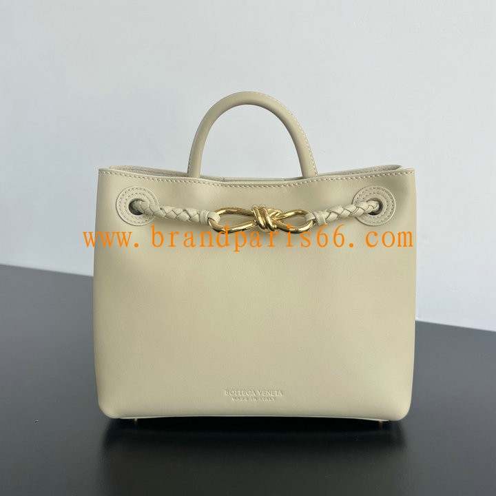 BOV810213MB-aj　ボッテガヴェネタ BOTTEGAVENETA 2025年新作 スモール アンディアーモ トップハンドルバッグ レディース トートバッグ ショルダーバッグ