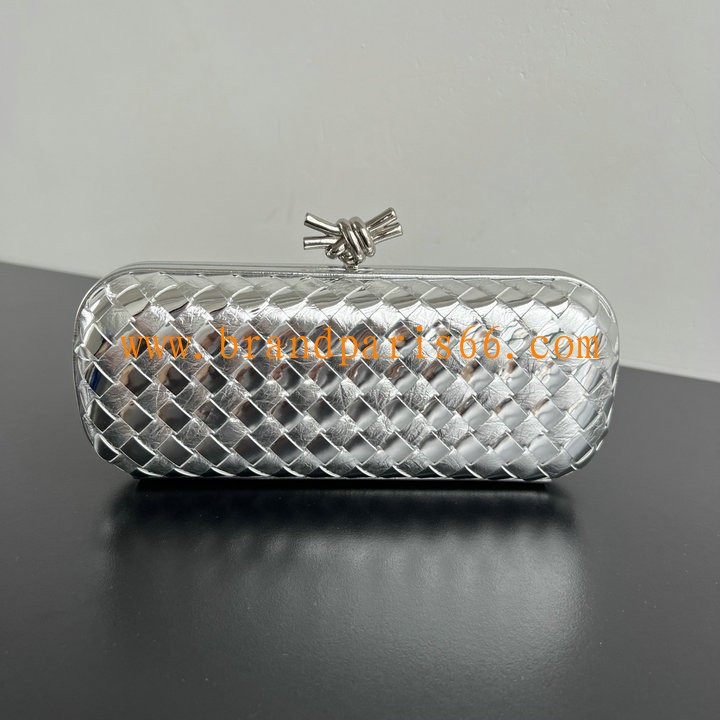 BOV754783YS-aj　ボッテガヴェネタ BOTTEGAVENETA 2025年新色 ストレッチ ノット 横長シルエット ミノディエール クラッチバッグ イブニングバッグ