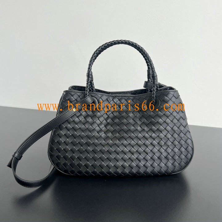 BOV836261BK-aj　ボッテガヴェネタ BOTTEGAVENETA 2025年新作 バスケット トートバッグ ショルダーバッグ レディース