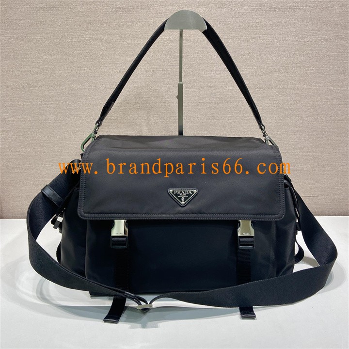 PD2VD082BBK-99　プラダ PRADA 2025年新作 エクスプローラ ラージ メッセンジャーバッグ ショルダーバッグ  メンズ