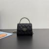 CH99188BK-GH　シャネル CHANEL 2025年新作 2つ折り短財布 ミニケリー チェーンポーチ ショルダーバッグ 短財布 キャビアスキン