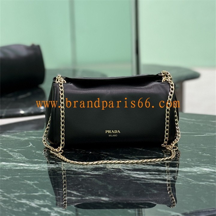 PD1BD395BK-GH　プラダ PRADA 2025年新作 テュミルト スモールバッグ チェーンポーチ ショルダーバッグ ナッパレザー 