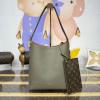 M15205-057 ルイヴィトン LOUISVUITTON 2025年新作 ロウキー ホーボー PM ショルダーバッグ クロスボディバッグ レディース カーフレザー