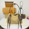 M26358-057 ルイヴィトン LOUISVUITTON 2025年新作 エクスプレス MM トートバッグ ショルダーバッグ カーフレザー