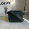 LE0522MG-99　ロエベ LOEWE 2025新作 ペブル メッセンジャーバッグ ミニ ショルダーバッグ メンズ