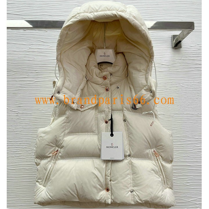 WTMC25024-XG　モンクレール MONCLER 2025年新作 ベストダウン フーディー ジップジャケット アウターコート レディース