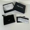 PD2MC066BK-99　プラダ PRADA 2025年新作 2つ折り短財布 カード入れ 札入れ ショートウォレット