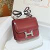 H108218BXYRD-063　エルメス HERMES 2025年新作 コンスタンス スモール ショルダーバッグ レディース BOX革