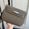 HKLD25TGYHS-063　エルメス HERMES 2025年新作 ケリー デペチェス ポーチ ストラップ付き 手持ちかばん クラッチバッグ ショルダーバッグ togo皮