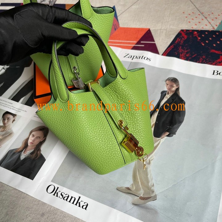 HPT14TCJNG-063　エルメス HERMES 2025年新作 マイクロ ピコタン バケットバッグ トートバッグ ハンドバッグ ショッピングバッグ レディース TCレザー