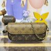 M26587-057　ルイヴィトン LOUISVUITTON 2025年新作 ウォレット オン チェーン アイビー チェーンポーチ クラッチバッグ モノグラム リバース キャンバス