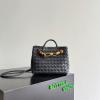 BOV743568ZPJL-025　ボッテガヴェネタ BOTTEGAVENETA 2025年新作 スモール アンディアーモ トップハンドルバッグ トートバッグ ハンドバッグ