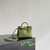 BOV805232NG-025　ボッテガヴェネタ BOTTEGAVENETA 2025年新作 スモール アンディアーモ トップハンドルバッグ トートバッグ ハンドバッグ