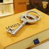 M67143-057　ルイヴィトン LOUISVUITTON 2026年新作 キーホルダー バッグチャーム キーリング
