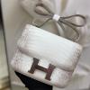 H108218XMLYB-063　エルメス HERMES 2026年新作 コンスタンス スモール ショルダーバッグ レディース ヒマラヤ