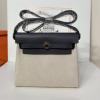 HER20BPJBL-063　エルメス HERMES 2026年新作 エールバッグジップ20 ミニ ショルダーバッグ トワルアッシュ ヴァッシュパンター