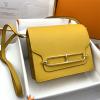 HRL18EVQJHY-063　エルメス HERMES 2026年新作 roulis ショルダーバッグ ブタ鼻 ショルダーバッグ レディース evercolor