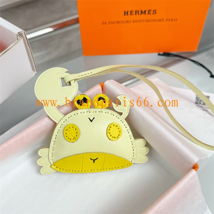 H0289QY-063　エルメス HERMES 2026年新作 バッグチャーム キーホルダー キーリング キーケース