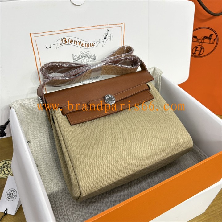 HER20BPYCZ-063　エルメス HERMES 2026年新作 エールバッグジップ20 ミニ ショルダーバッグ トワルアッシュ ヴァッシュパンター