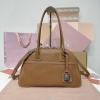 MM5BB199PZS-GH　ミュウミュウ MIUMIU 2026年新作 トートバッグ レディース ハンドバッグ 高質感 レザー