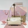 MM5NE029MB-GH　ミュウミュウ MIUMIU 2026年新作 ポーチ トートバッグ レディース ショルダーバッグ 高質感 レザー
