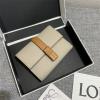 LE3785PMZ-99 ロエベ LOEWE 2026年 バーティカル ウォレット スモール 三つ折り 短財布