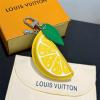 M02557-99 ルイヴィトン LOUISVUITTON 2026年新作 バッグチャーム LV レモン キーホルダー キーリング コインケース