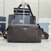 PD2VH206SK-99　プラダ PRADA 2026年 エクスプローラ レザー ショルダーバッグ 