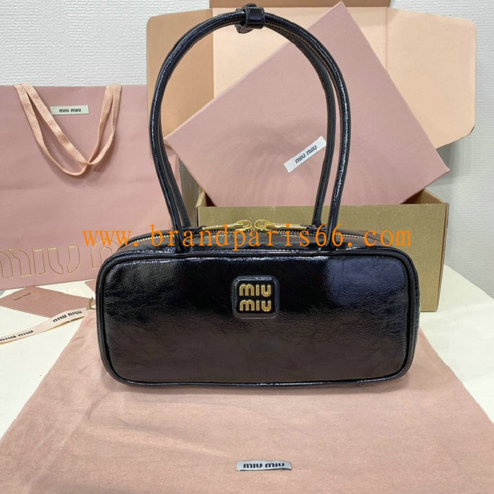MM5BB173QBK-GH　ミュウミュウ MIUMIU 2026年新作 トートバッグ レディース ハンドバッグ 高質感 レザー