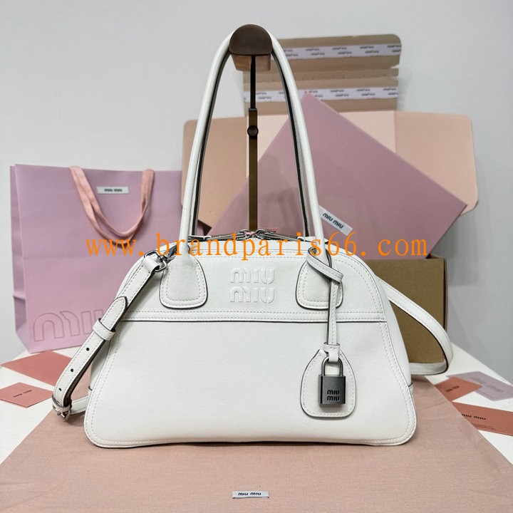 MM5BB199PBS-GH　ミュウミュウ MIUMIU 2026年新作 トートバッグ レディース ハンドバッグ 高質感 レザー
