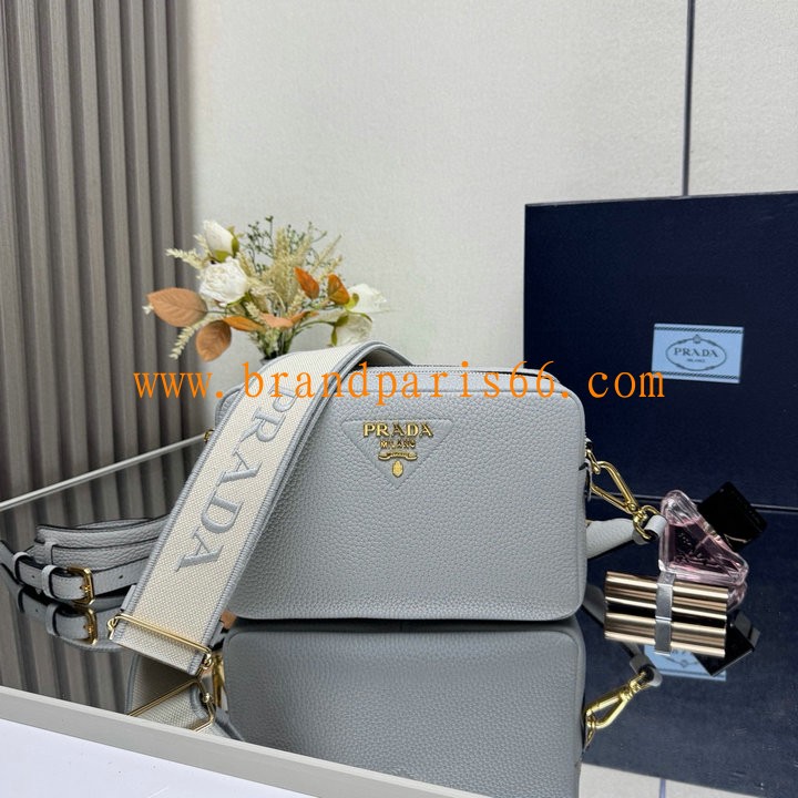 PD1BH082QJQL-GH　プラダ PRADA 2026年新作 スモール レザー ショルダーバッグ 高質感