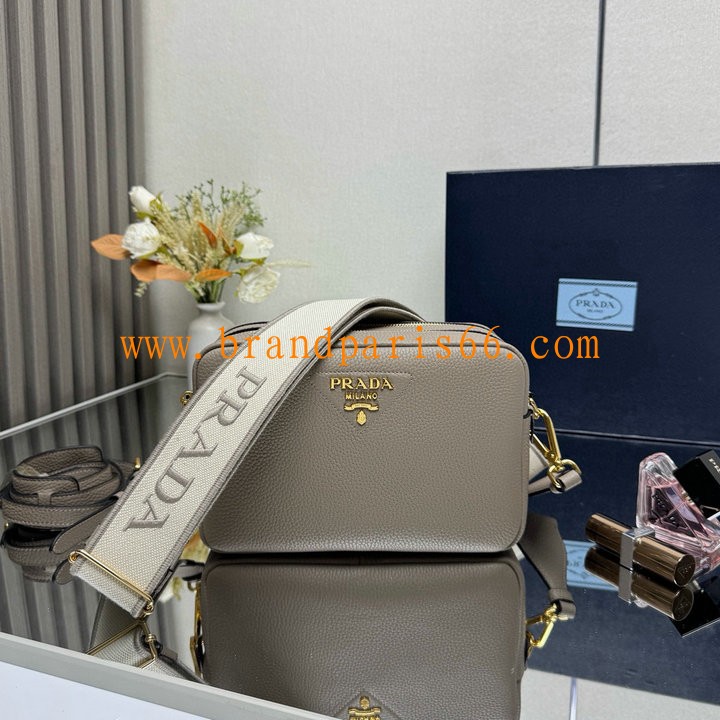 PD1BH082QJHS-GH　プラダ PRADA 2026年新作 スモール レザー ショルダーバッグ 高質感