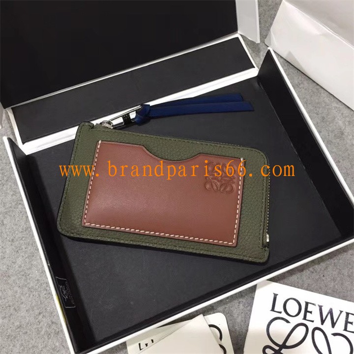 LE3611PGK-99　ロエベ LOEWE 2026年 コインカードホルダー 小銭入れ カード入れ レザー