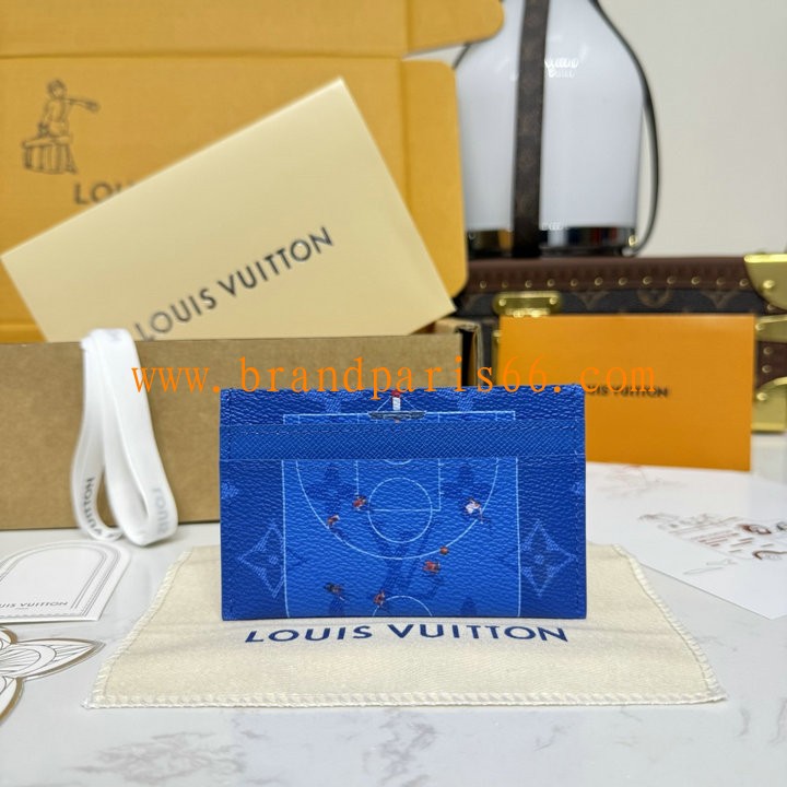 M26804-057　ルイヴィトン LOUISVUITTON 2026年 カードケース ポルト カルト ダブル コーティッド キャンバス