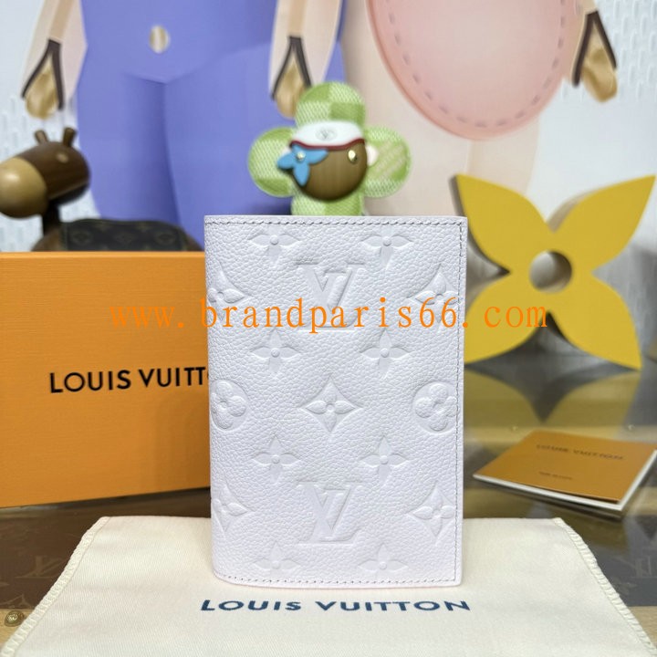 M28990-057　ルイヴィトン LOUISVUITTON 2026年 パスポートカバー クーヴェルテュール パスポール モノグラム アンプラント レザー