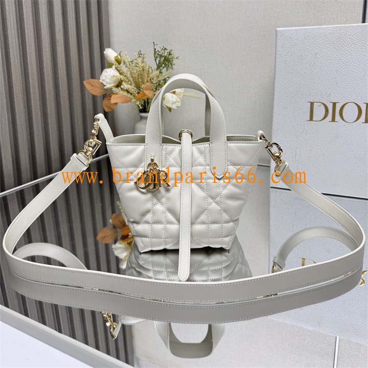 CD2834GQJBS-GH　クリスチャンディオール CHRISTIAN DIOR 2026年 マイクロ トゥジュール トートバッグ ハンドバッグ